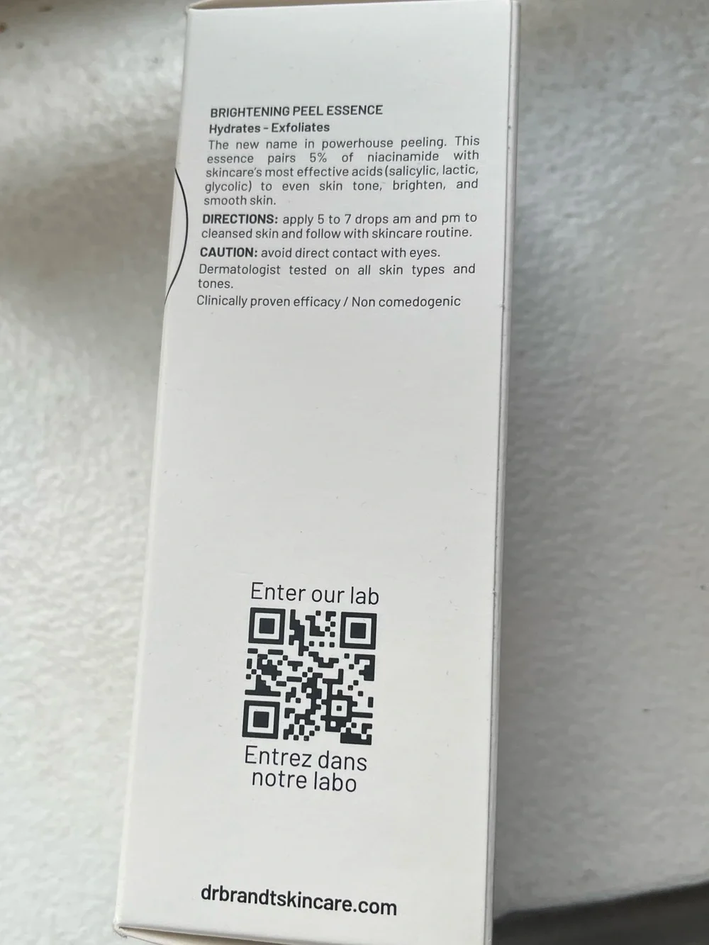 Brightening Peel Essence — White
